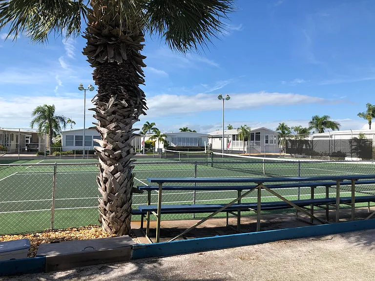10 Blue Skys Dr — Photo 11