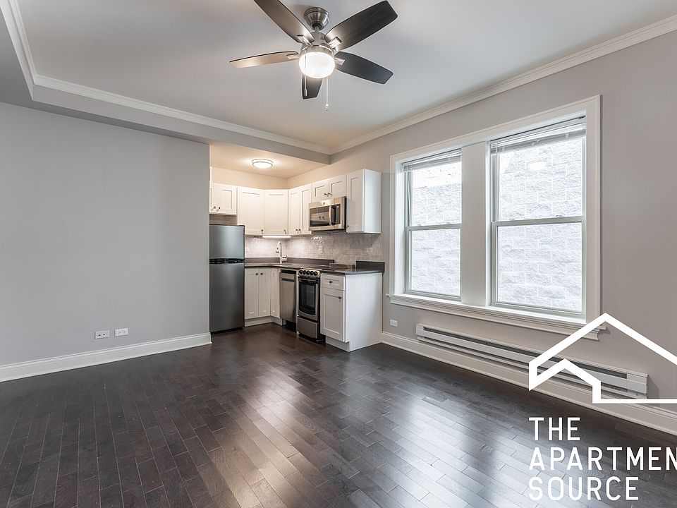 1st image of 640 W Wrightwood Ave APT 401