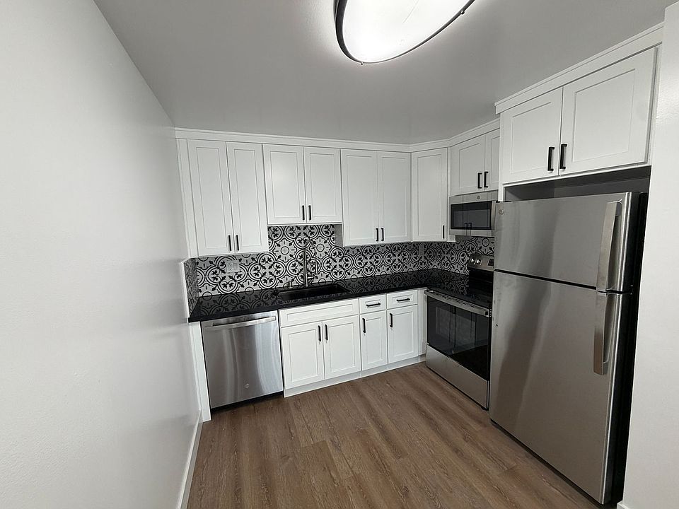 1st image of 14400 E 14th St APT 14