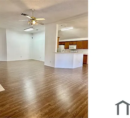 209 Rock Hill Dr — Photo 8