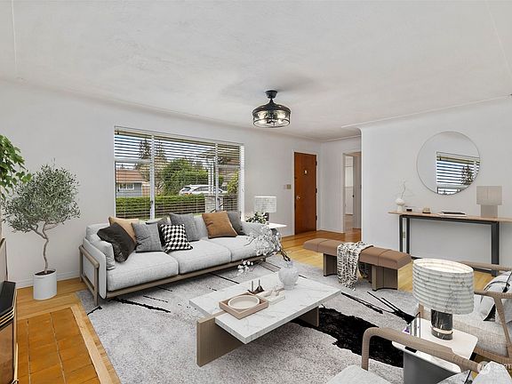 4th image of 1215 Warner Street NE