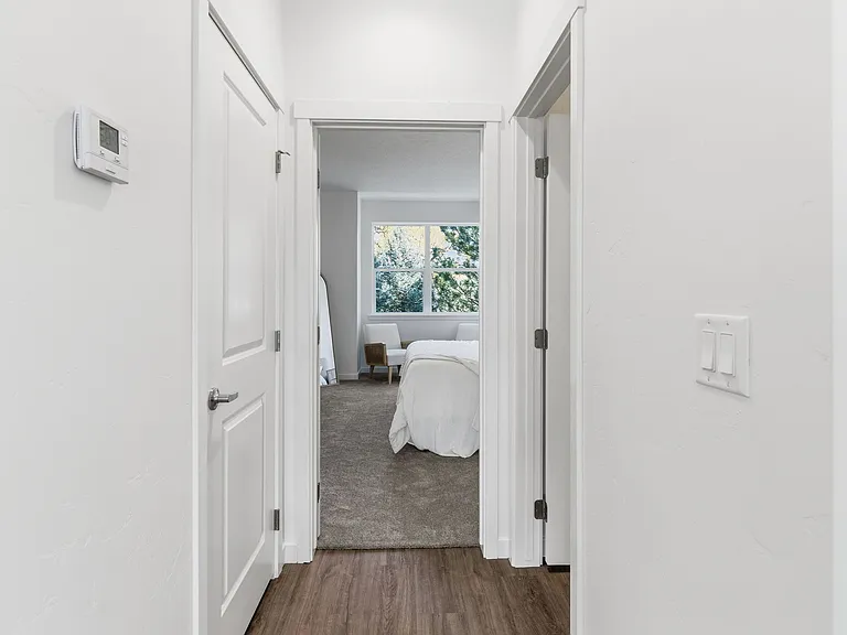 510 Diamond Ln — Photo 5