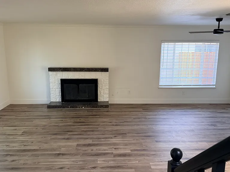 7339 Van Maren Ln — Photo 4