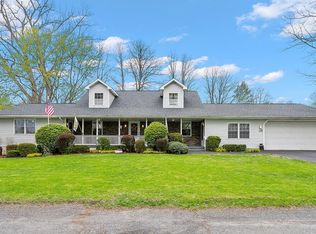 45 Wilson Ave, Colonie, NY 12205