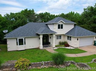 146 Black Hawk Ter, Lake Ozark, MO 65049