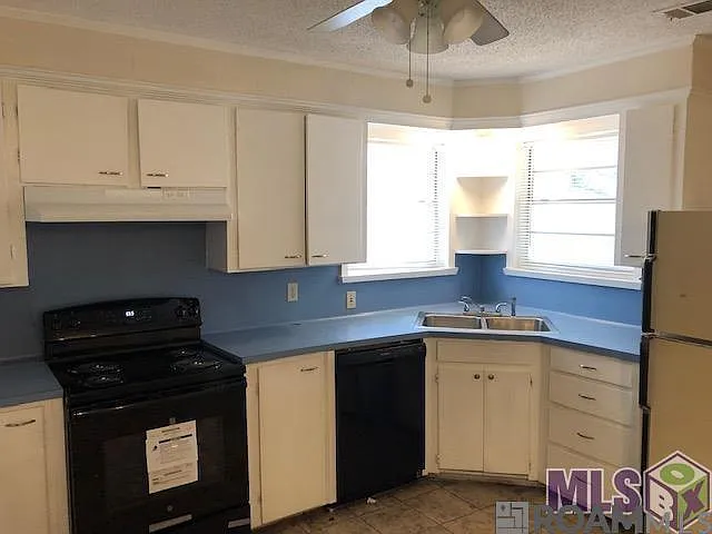 872 Aster St — Photo 7