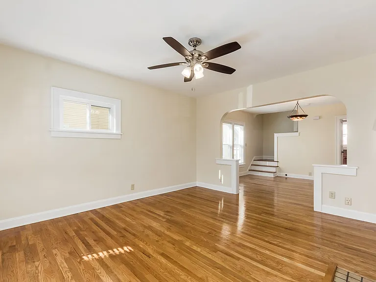 52 W Weber Rd — Photo 9