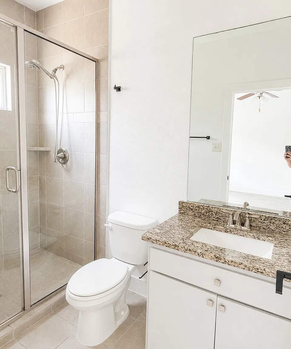 3 bed, 2.5 bath, $1,195 — Photo 3