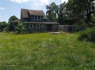 3 Oberlander Pl, Darien, CT 06820