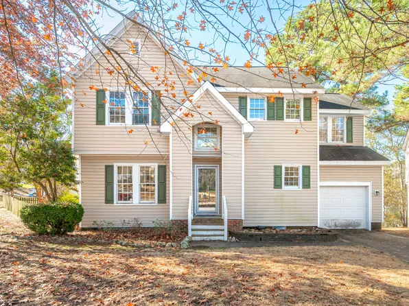 701 Thistlegate Trl, Raleigh, NC 27610