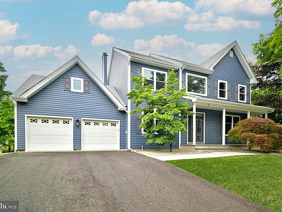 2nd image of 2 Wharton Ct
