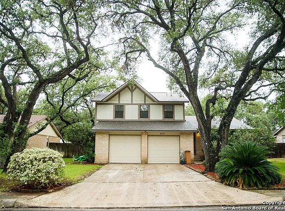2nd image of 8927 Tintagel St