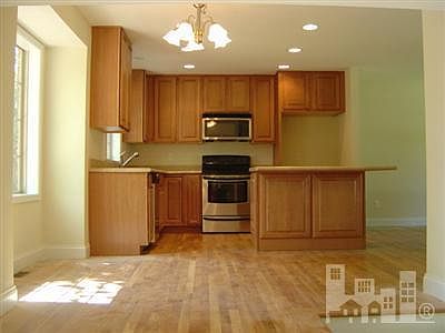 3rd image of 10257 N Olde Towne Wynd