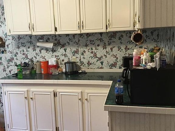 3rd image of 8480 SE 131st Pl
