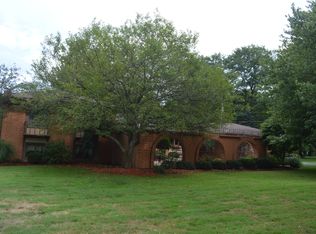 6099 Tippecanoe Rd, Canfield, OH 44406