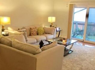 144 Beverly Hills Ter APT F, Woodbridge, NJ 07095