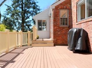 17 Ernest Rd, Belmont, MA 02478