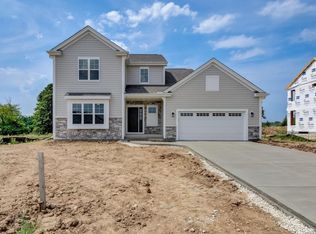 W151N11937 Mistletoe Rd, Germantown, WI 53022
