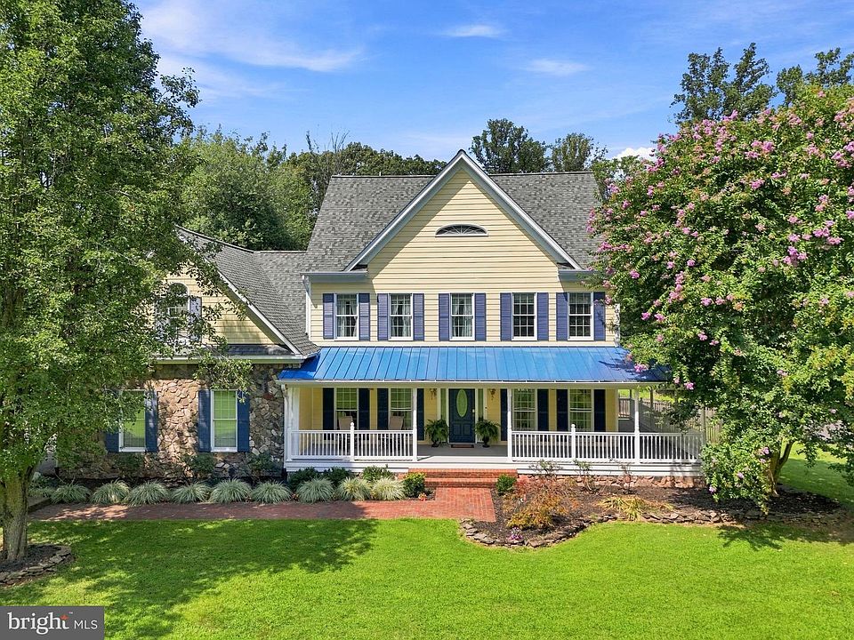 1st image of 9438 Petterson Ln