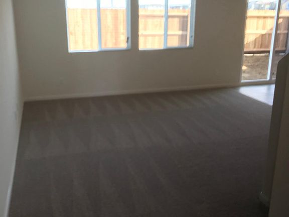 4th image of 490 Alboran Sea Cir