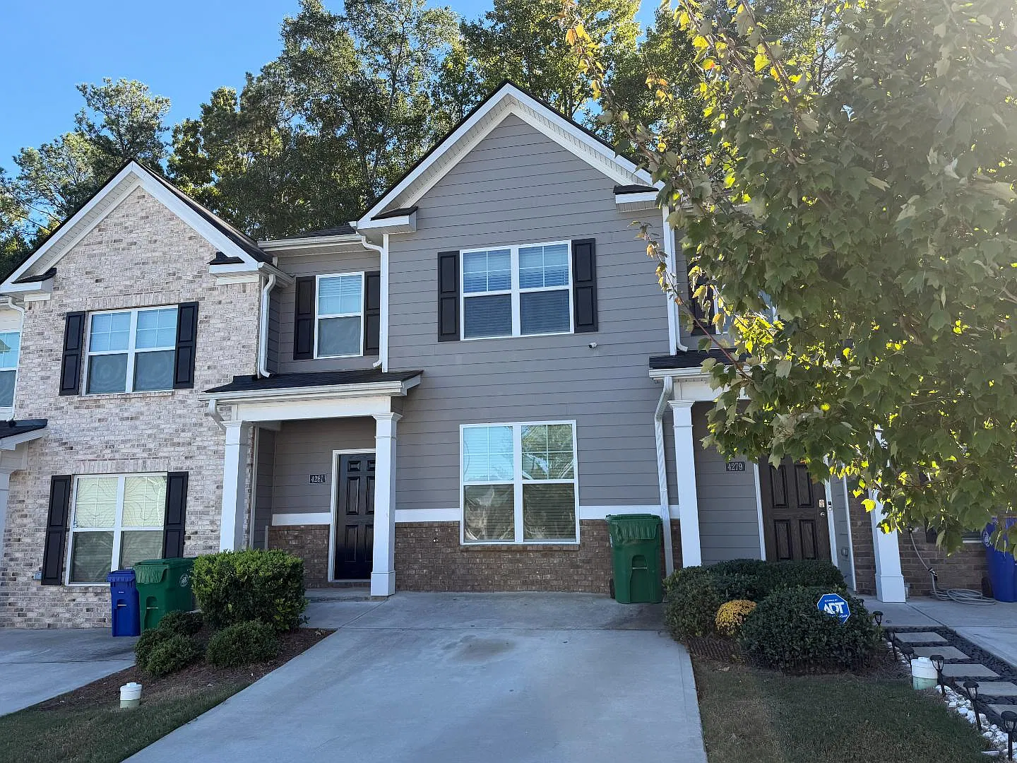 4281 Arcadia Dr - arcadia — Photo 1