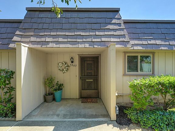 2nd image of 5943 Via Casitas