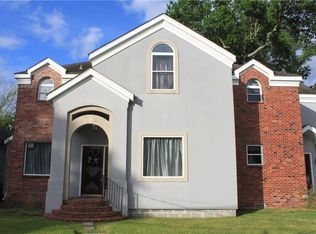 330 Jefferson Heights Ave, New Orleans, LA 70121