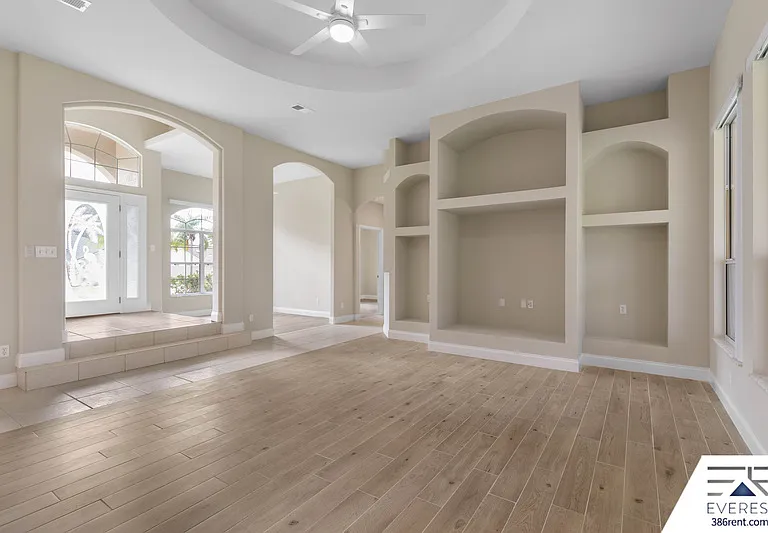 19 Webwood Pl — Photo 5