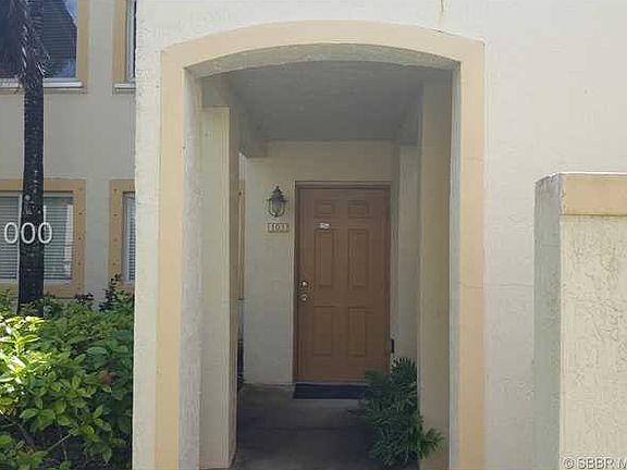 3rd image of 6235 SW 47th Mnr APT 103