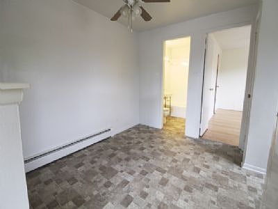 3rd image of 11456 S Hale Ave