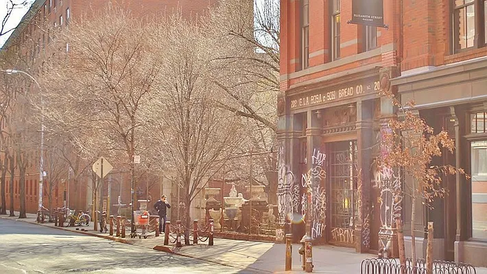 Rented by Park Property Advisors | media 34