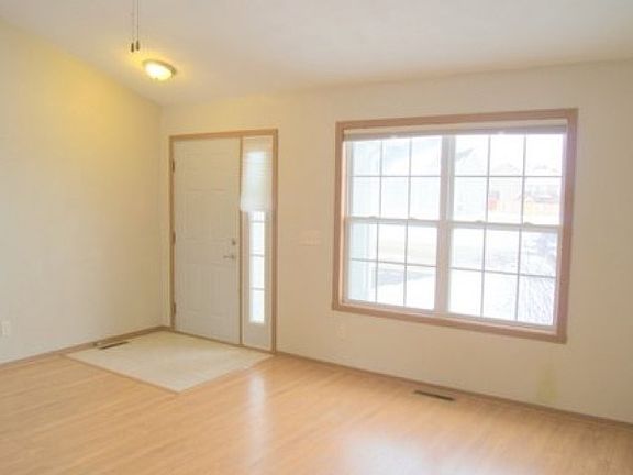 5th image of 3764 Allenhurst Ln