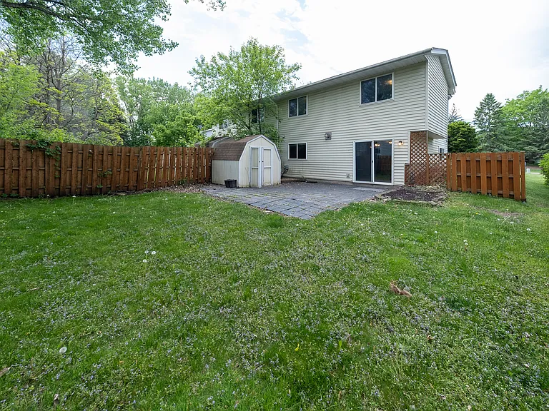 4857 Helena Rd N — Photo 22