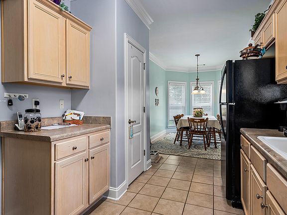 3rd image of 5505 Garden Valley Ln