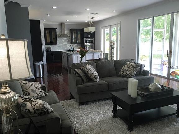 4th image of 172 Harwood Cir