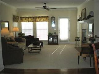 3rd image of 15579 Floyd Ln