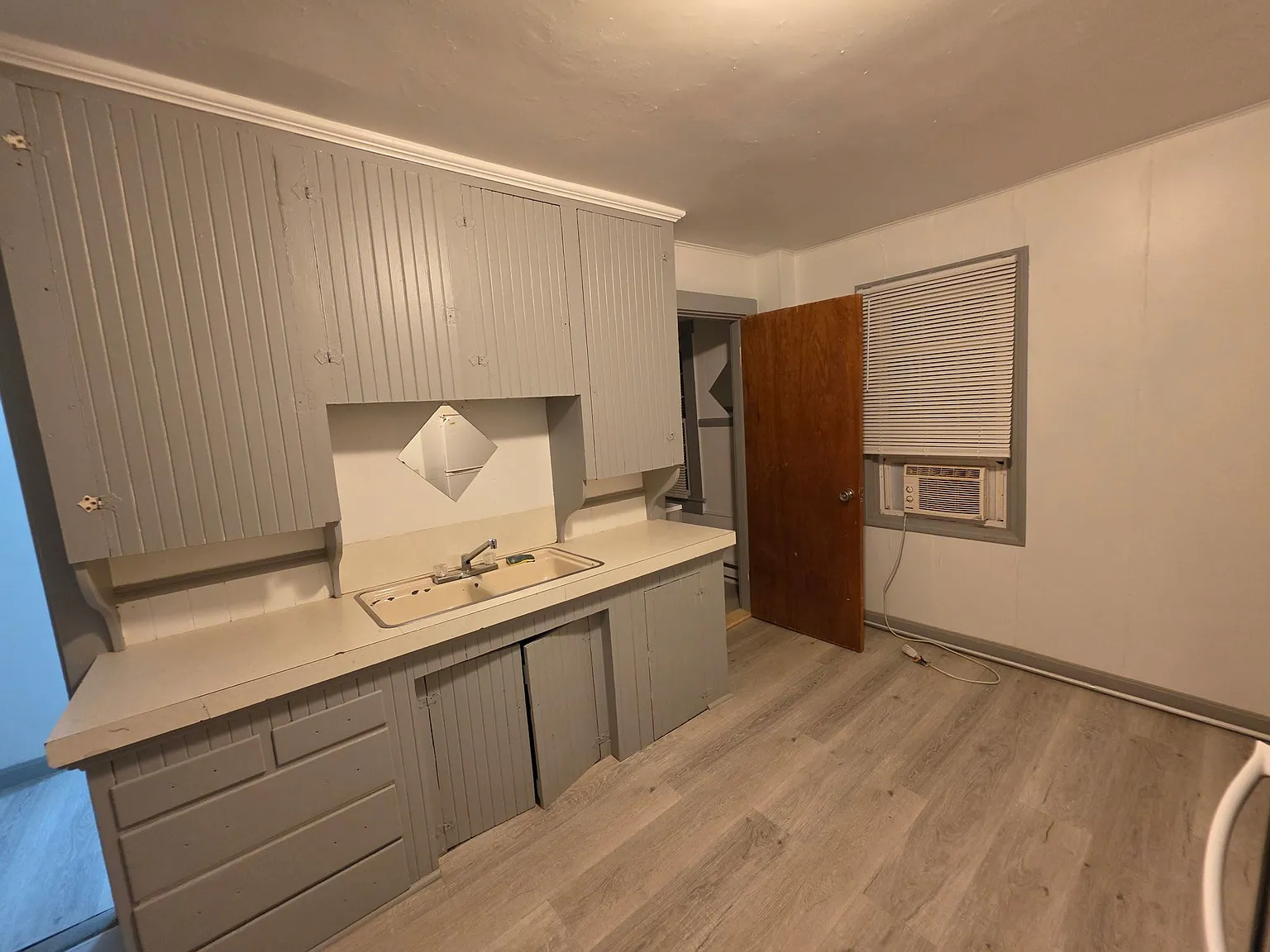 1 bed, 1.0 bath, $1,700 — Photo 4
