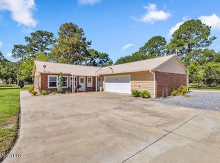 2512 Old Shell Landing Rd, Ocean Springs, MS 39564