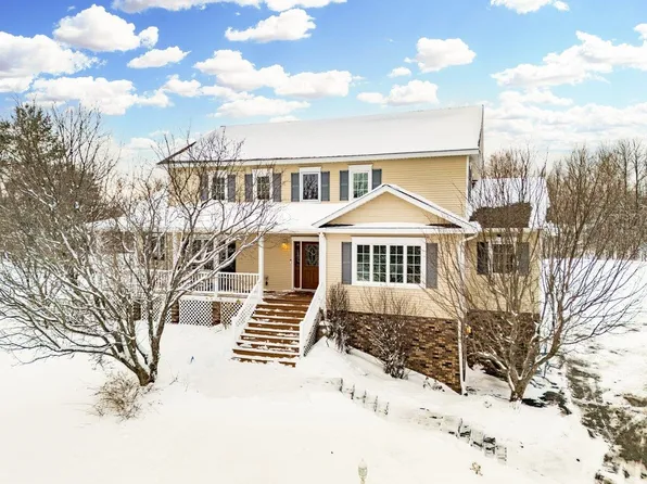 3787 Lavaque Rd, Hermantown, MN 55810