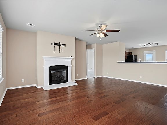4th image of 14930 S Pin Oak St