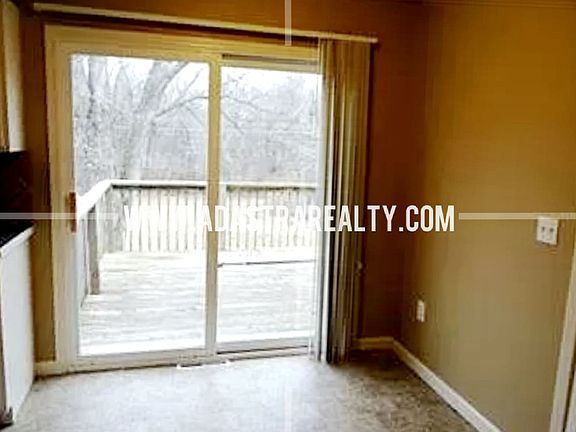 5th image of 3305 E 107th Ter