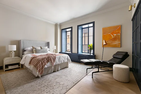 Sold by Compass | media 9