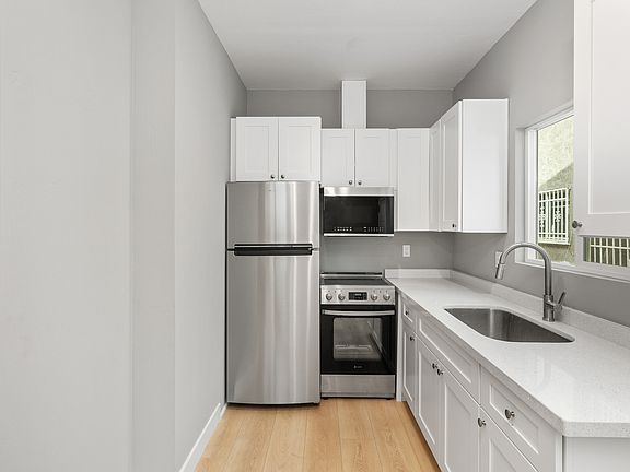 3rd image of 2521 L St
