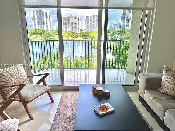 3rd image of 20000 E Country Club Dr APT 612