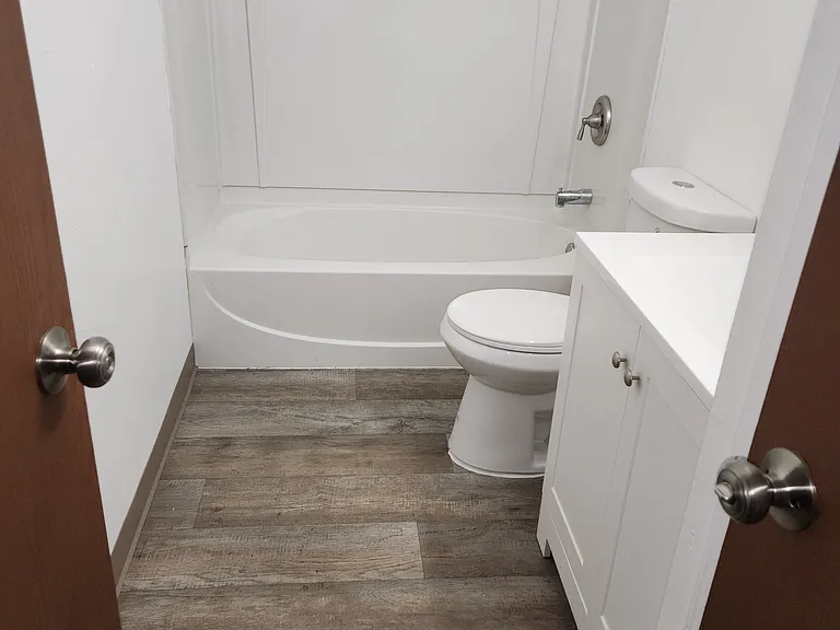 280 Hyatt Ave — Photo 7