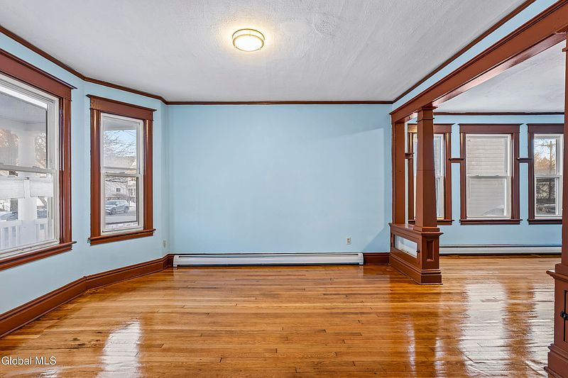 5th image of 50 Southern Boulevard
