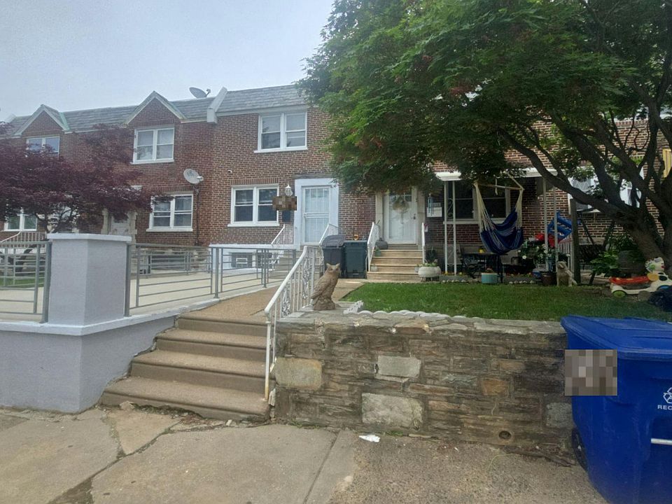 2nd image of 5017 Loretto Ave