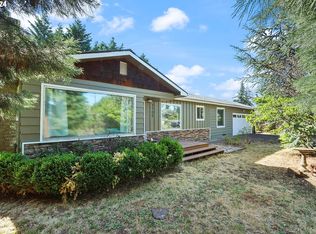 1702 Avalon Dr, Hood River, OR 97031