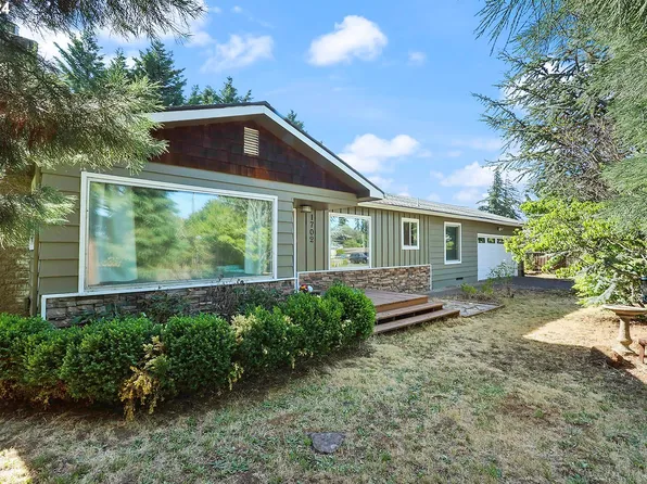 1702 Avalon Dr, Hood River, OR 97031