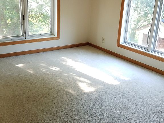 5th image of 7 Milwaukee Avenue Ct